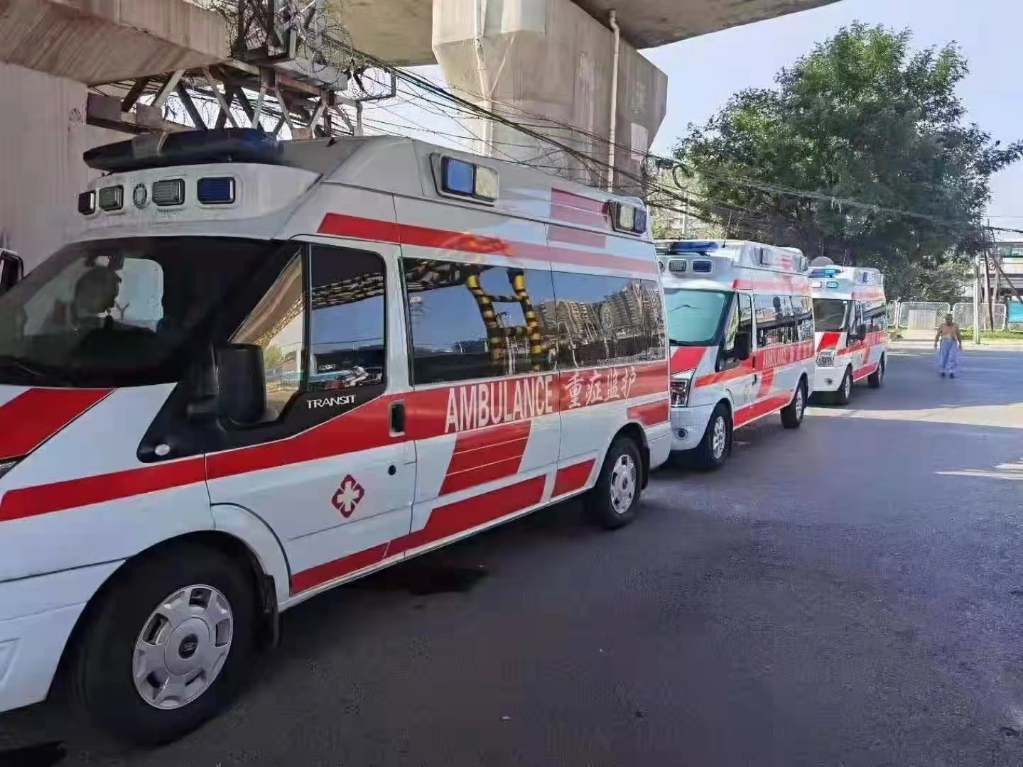 库车市救护车出租